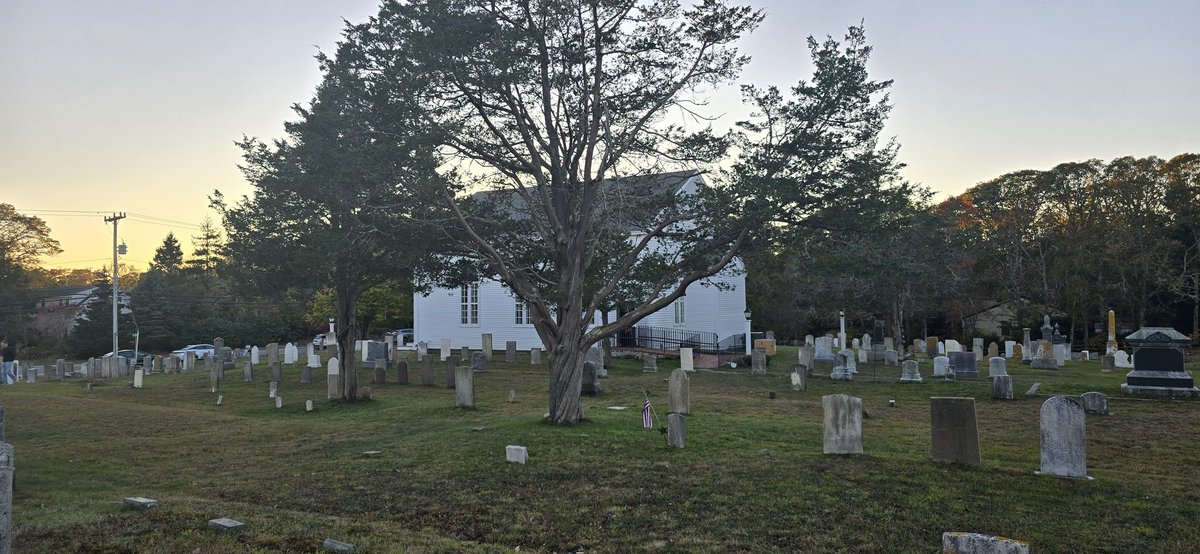 Eric J. Taubert tweet media