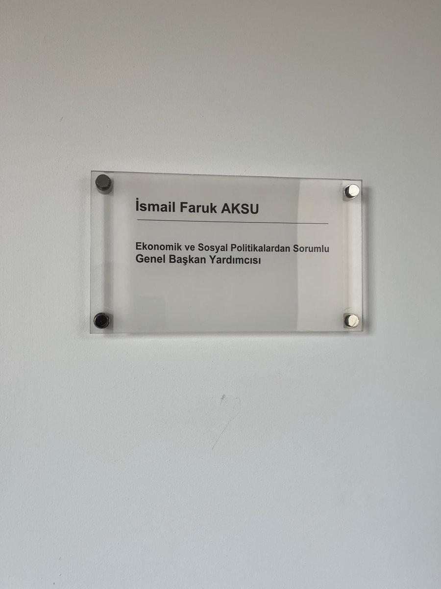 platfrmcirakstj's tweet photo. Staj Çıraklık Sigortası Mağduriyeti Adalet ve Kalkınma Partisi ve Milliyetçi Hareket Partisince Çözüme Kavuşturulması Beklenen Bir Konudur;
@Akparti 
@MHP_Bilgi 
@RTErdogan 
@dbdevletbahceli 
@_cevdetyilmaz 
@isikhanvedat 
@erkanakcay45 

Tarih: 03.11.2025
Yer: Ankara MHP Genel Merkez 

Stajyer Çıraklık konusunu Muhallefet ve İktidar Dönemlerinde bir Hak ve Emek konusu olduğunu,Bir Çalışma Olması açısından Çalışan olduğunu ve Sosyal Güvenlik Haklarının Dar Kapsamda Tutulduğunu ve bu yüzden bu kitlenin sesine kulak verilip çözüm üretelim dediği Milliyetçi Hareket Partisinden Genel Başkan Yardımcısı İstanbul Millet Vekili Sayın İsmail Faruk Aksu  @ifarukaksu Anadolu Staj ve Çıraklık Mağdurları Derneği Başkanı Sayın Mehmet Tekin @Mehmett96920242
ve Staj ve Çıraklık Sigortası Mağduriyeti Platformu Çalışma Grubu Yöneticisi Sayın Aykut Kuş'u @Aykut1841501 merkez ofisinde kabul etmişlerdir.Çözüm konusundaki ilgileri ve sıcak yaklaşımları dolayısıyla teşekkür ediyoruz.

Staj ve Çıraklık Sigortası Mağdurları Platformu 🇹🇷

Sayın Cumhurbaşkanım
#StajyerÇırağaDahaAdilSigorta