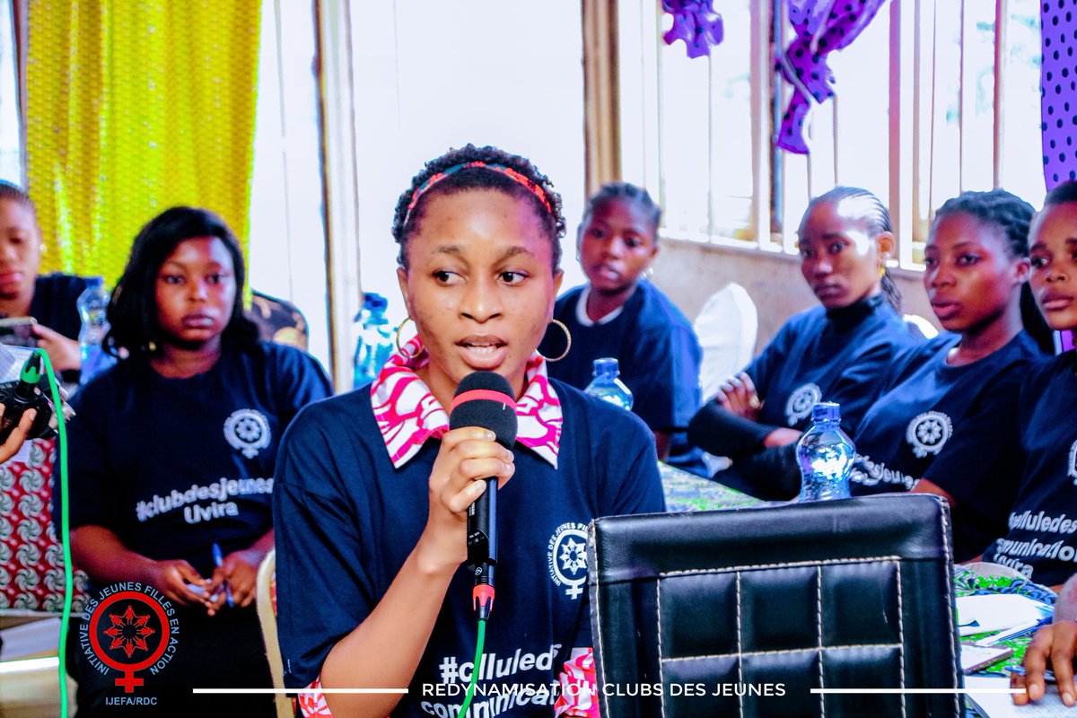 Initiative des jeunes filles en action tweet media