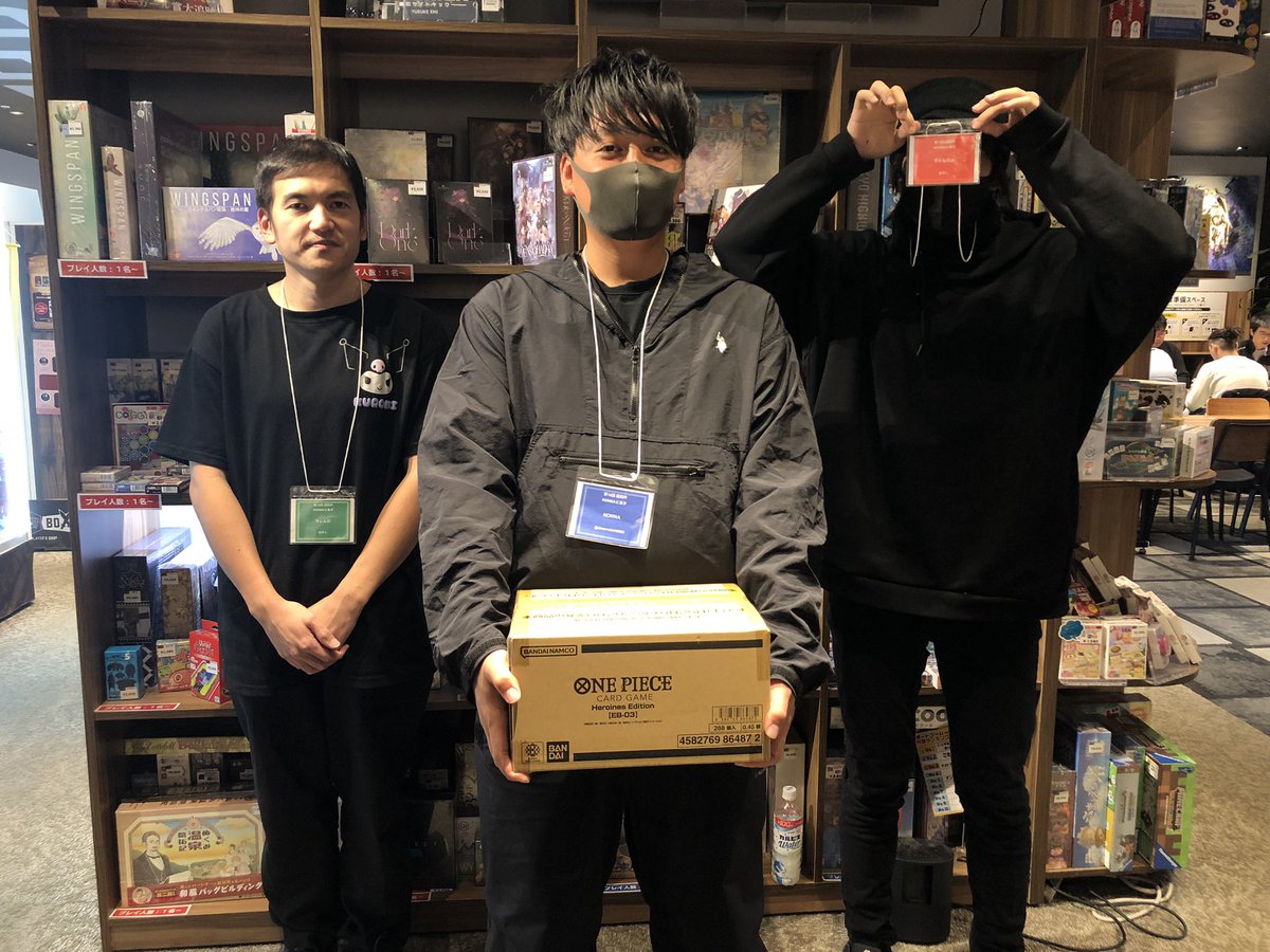 sonoda_cs's tweet image. 第11回  #園田杯 
優勝は｢NONNAと弟子｣でした！
うぃんだ 【赤紫ロジャー】 4-4
NONNA 【青紫ルフィ】 6-2
うらもけん 【黒イム】 6-2