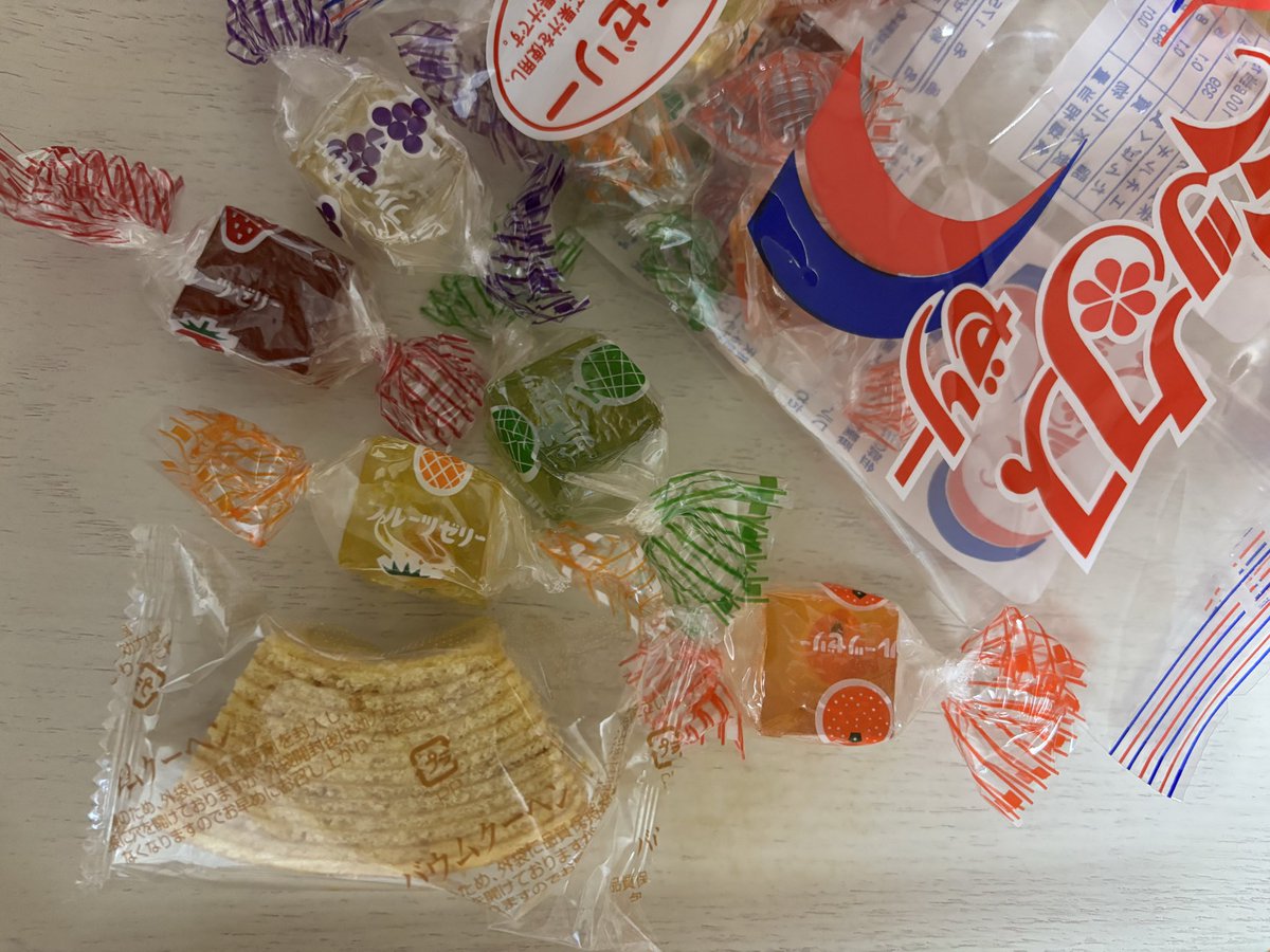 ハンドメイド❣️秋バージョンアレンジ❣️栗、赤トンボ、秋桜、和菓子、紅葉❁⃘*.゜ miyuki on X