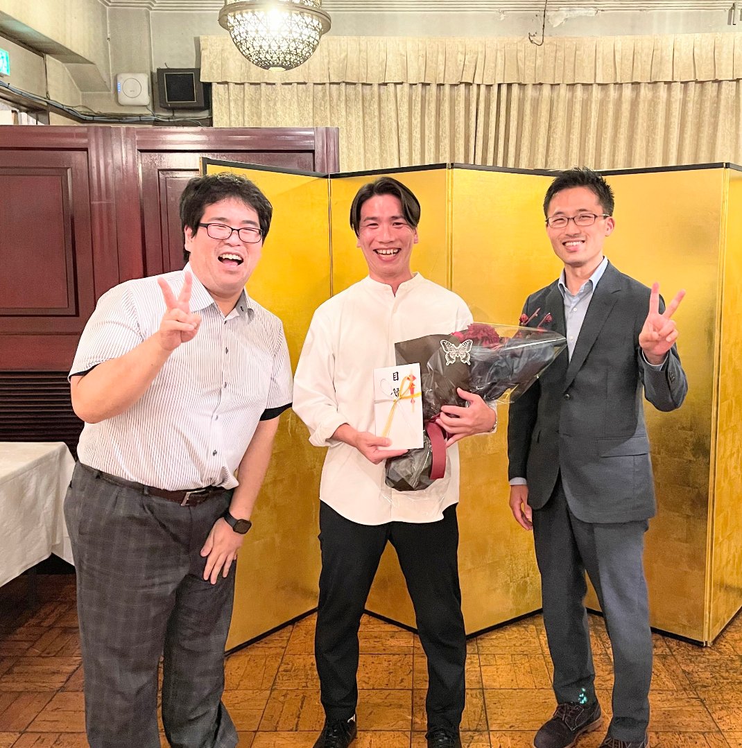ped_koho's tweet photo. #小児代謝内分泌 グループのスタッフとしてご尽力いただいた河辺泰宏先生が9月末に退職されました。

今後も #専門外来 の診療にご協力いただきます。

先月の #壮行会 の様子です。
新天地でのご活躍を祈念しています！

#京都府立医科大学
#小児科
#送別会
#秋は別れの季節
#ありがとうございました https://t.co/CqD5lr9noq