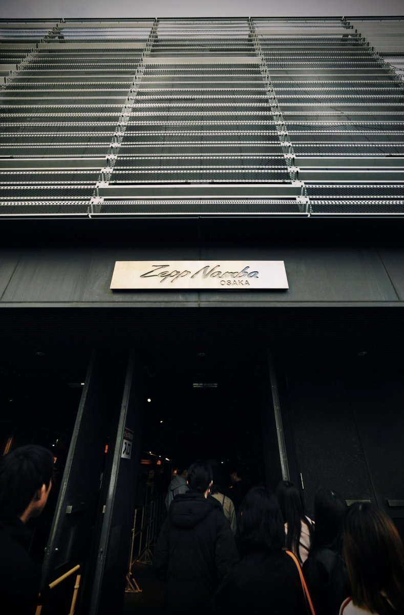 suchmoz's tweet photo. 「Suchmos Asia Tour Sunburst 2025」

Today Zepp Namba
OPEN 17:15 / Start 18:00

#Suchmos 
#Sunburst https://t.co/rwKuCOJWOI