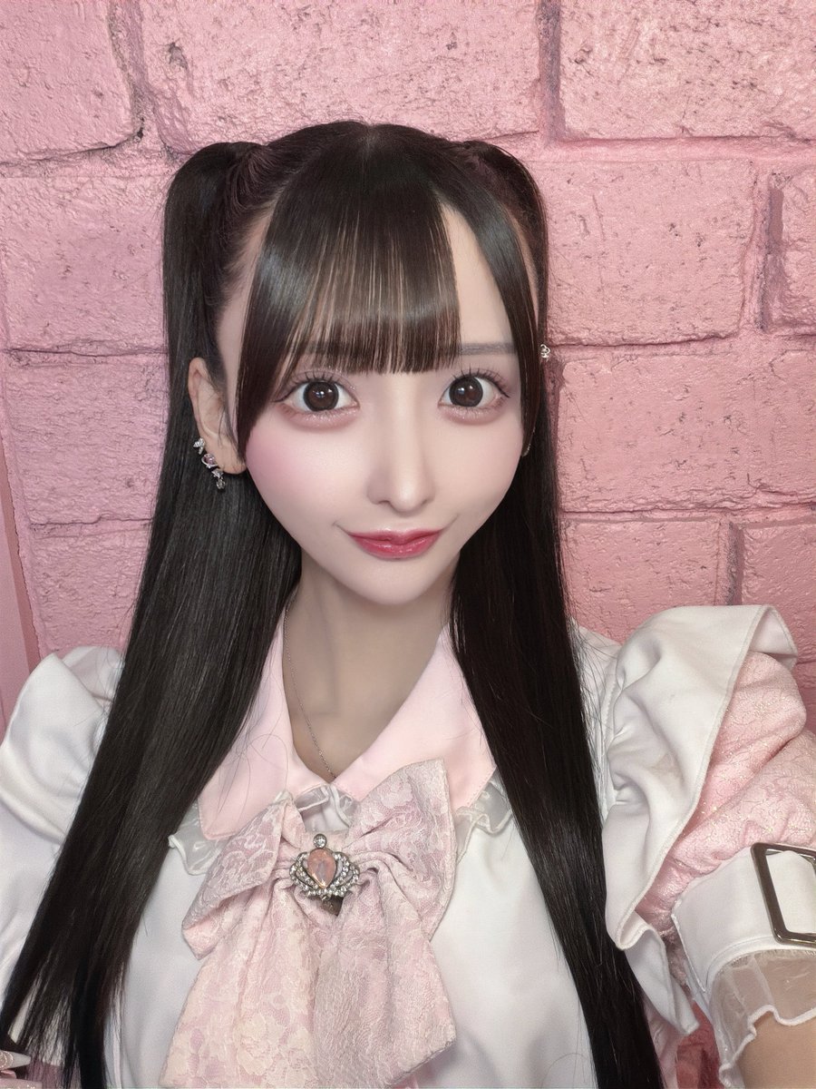 バンニ美容整形外科で鼻フルをして11ヶ月経過しました☁️⸝⸝꙳
もう少しで1年ですが感染もせず無事どこから見ても綺麗な鼻に仕上がりました❕✨️
初めての鼻整形バンニ美容整形外科にお願いして良かったです🥲💞 https://t.co/JJwLwv2bzQ