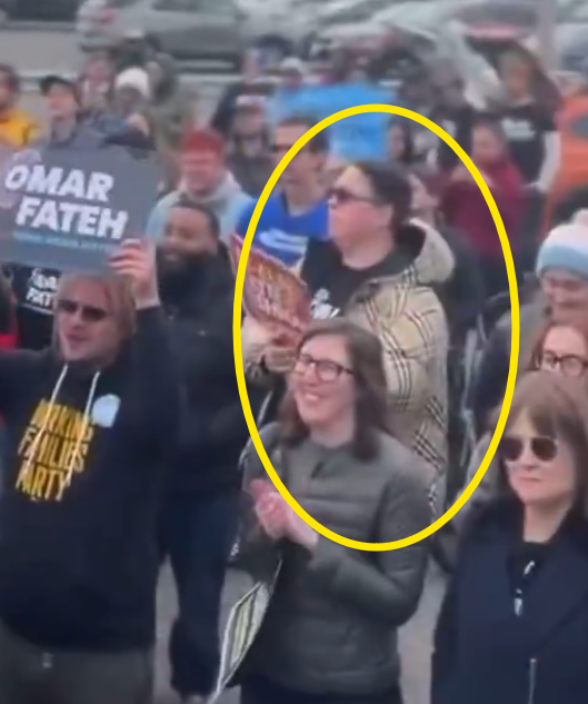CrimeWatchMpls's tweet photo. @GrageDustin Is this dude seriously wearing a $2000+ Burberry puffer jacket to a Marxist rally???
#LosingThePlot
#OutOfTouch
#ThisIsMinneapolis https://t.co/0KVd48g6WD