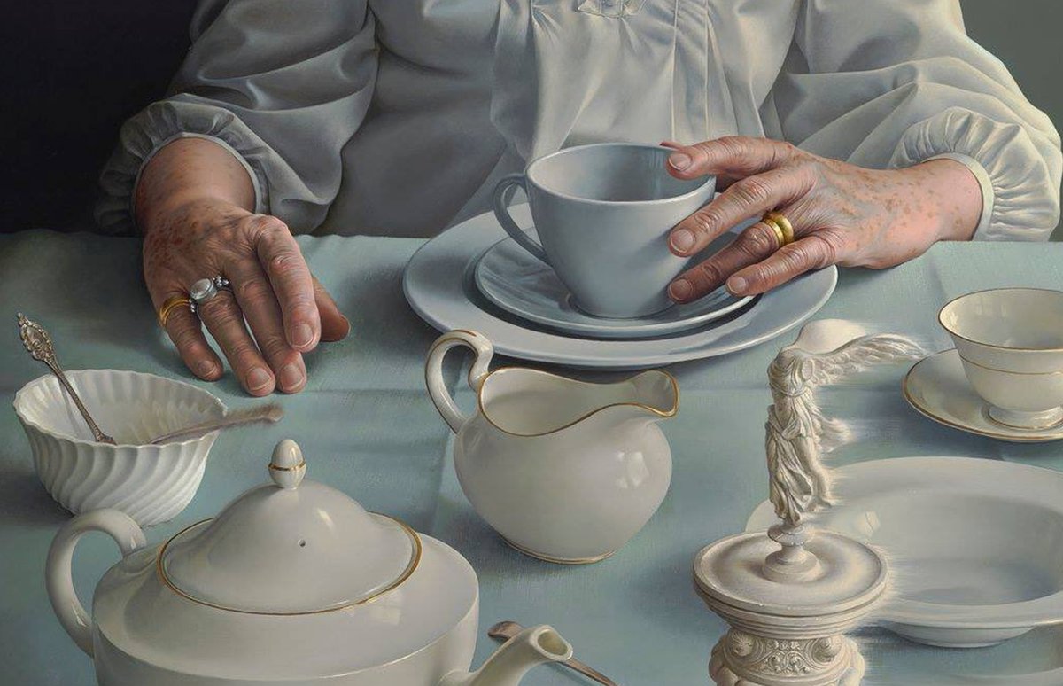 artinsociety's tweet photo. Barcelona-born UK-based artist Miriam Escofet’s portrait of her mother, An Angel at my Table. winner of the prestigious 2018 BP Portrait Award. At R, a close-up / a joint viewing by mother &amp; daughter © Miriam Escofet https://t.co/SBl7qUhZaE