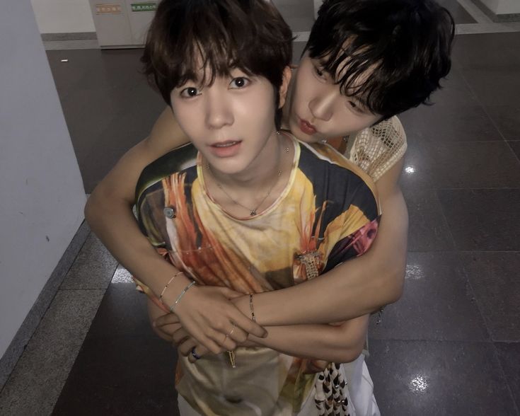 ryoaresocute's tweet image. 🐶🐶🫂