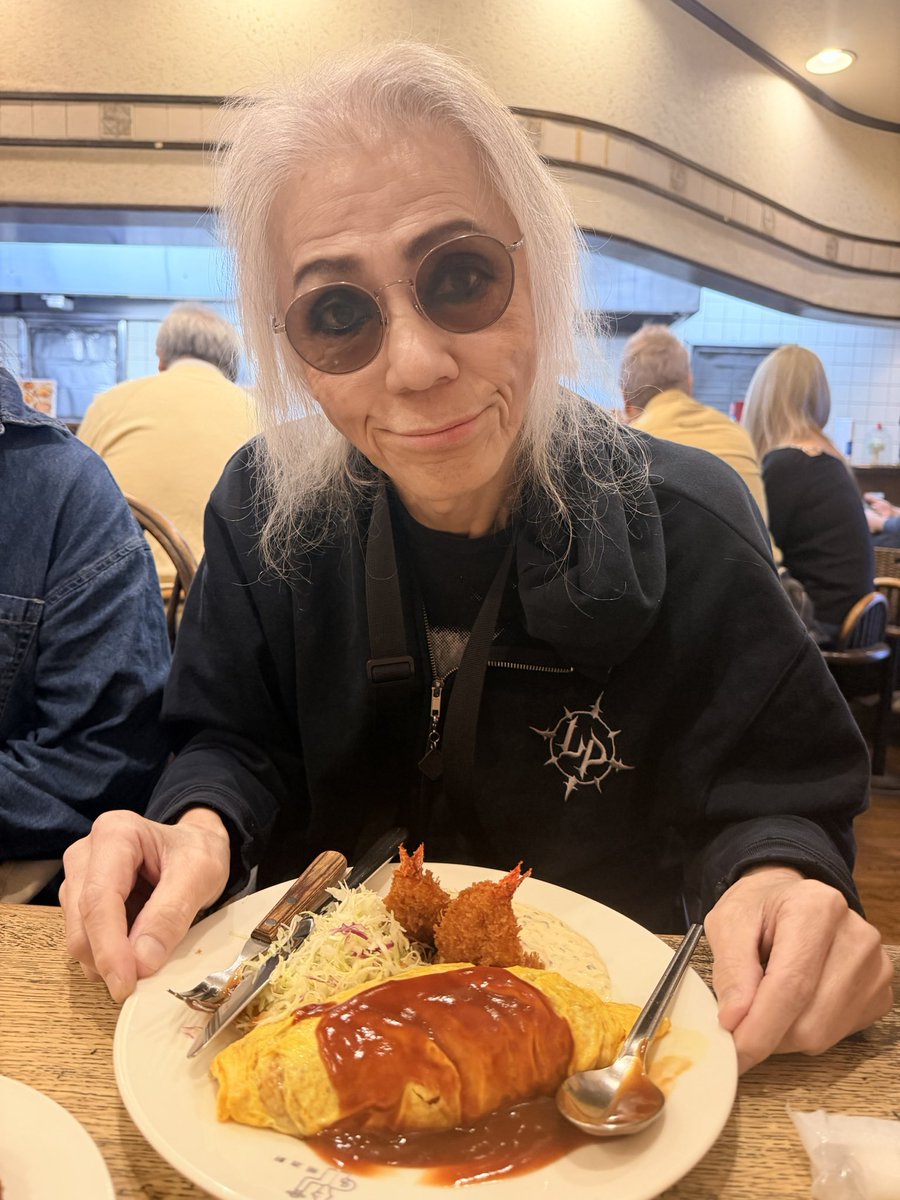 Screaming Mad George info/manager tweet media