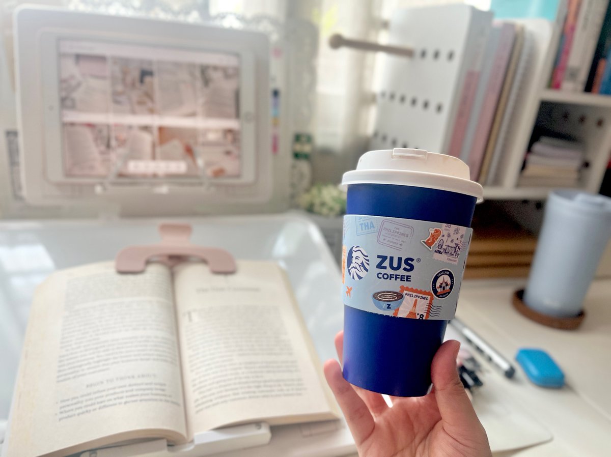 sajidareads's tweet image. tak dapat sticker, dapat cup sleeve pun ok. 🤍
#flatwhite