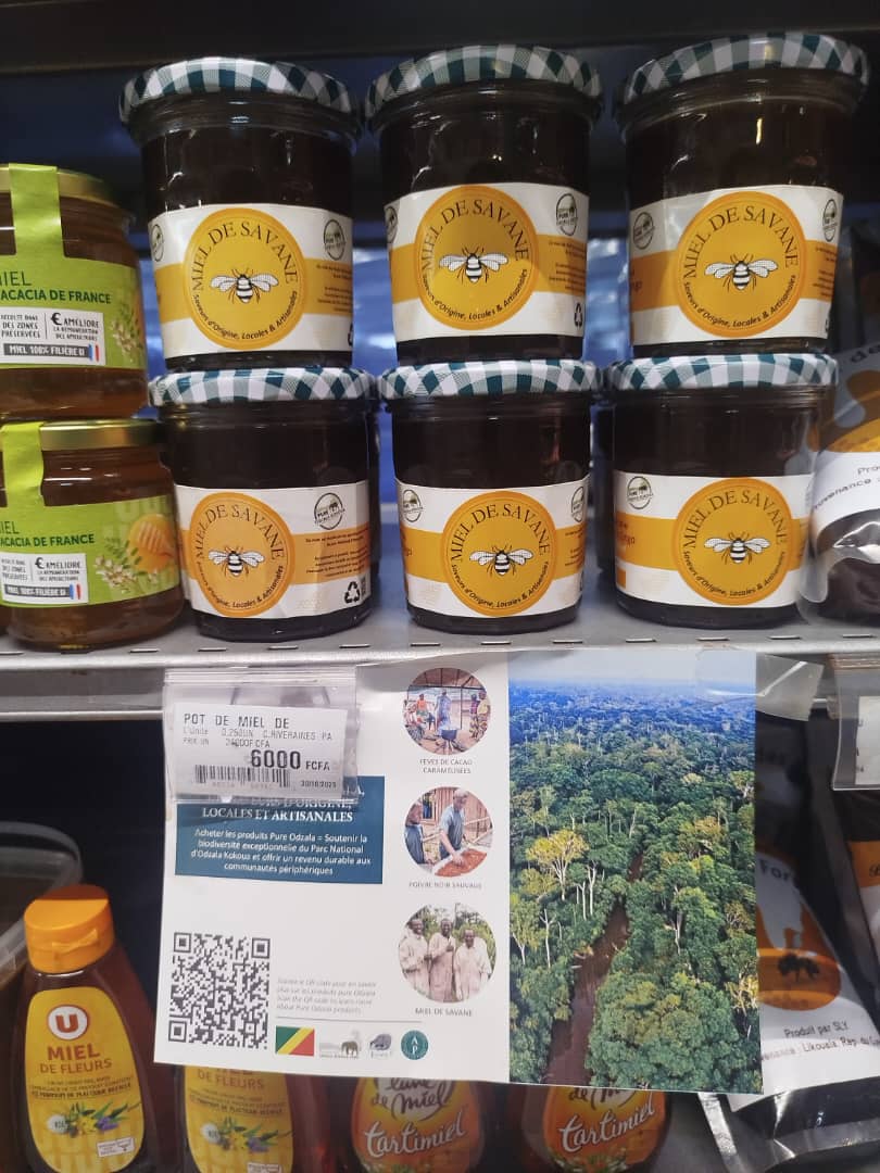 Découvrez #PureOdzala, une marque née au cœur des forêts du #parcnationalodzalakokoua 🌿
Fèves de cacao caramélisées, miel des savanes &amp; poivre noir, 3 produits d’origine locale en vente chez SuperU à Brazzaville 🇨🇬 <a href="/AfricanParks/">African Parks</a>   #fondationodzalakokoualossi 
#congobrazzaville