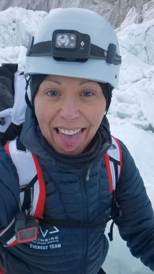 👉 So many people go through life waiting for things to happen instead of making them happen

🤷‍♀️ Whatever you want to achieve in this world, sitting on the sofa won't bring your #dreams closer

🎯 Today's a new day, new week and opportunity to #backyourchat &amp; make sh*t happen