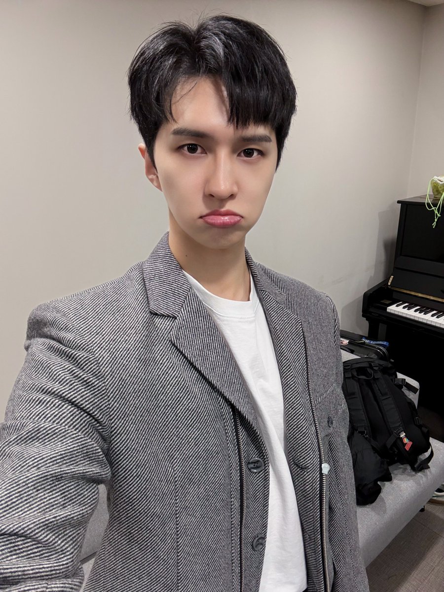 S27M_official's tweet image. 뮤지컬 #킹키부츠 재환 #찰리 첫 공연 완료✌🏻

@jaehwany0406 
#이재환 #LeeJaeHwan #켄 #KEN 
#뮤지컬 #킹키부츠 #쟌찰리
#S27M #에스이십칠엠