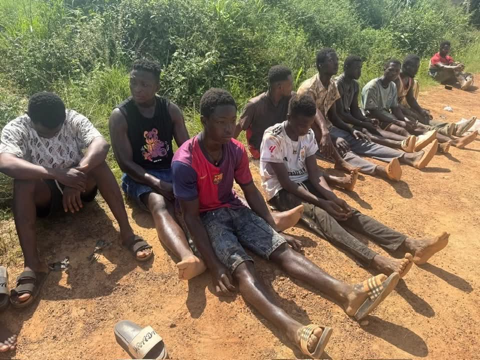 sonofjacob98's tweet image. *Director of Operations of NAIMOS Attacked by Thugs Led by a Sitting Member of Parliament*

On Saturday, 1st November 2025, the Director of Operations of the National Anti-Illegal Mining Operations Secretariat (NAIMOS), accompanied by ten (10) soldiers, conducted a reconnaissance…