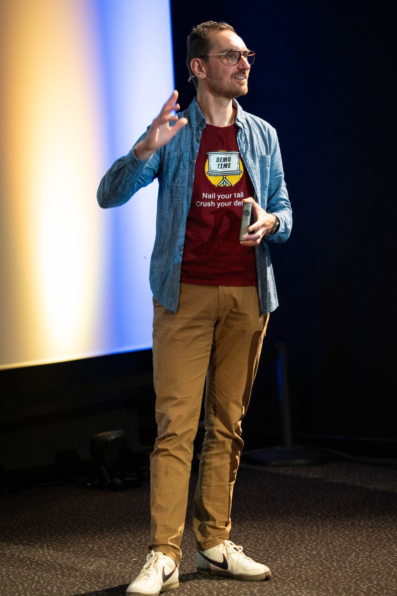 eliostruyf's tweet image. Presenting in a cinema room is such a cool experience. The best part? You never have to ask if the font is big enough! #Techorama