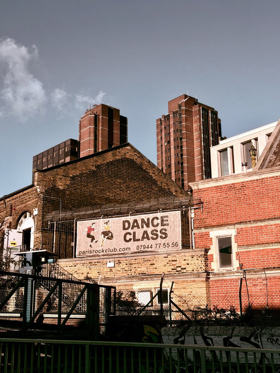 Bunchuk's tweet image. DANCE CLASS