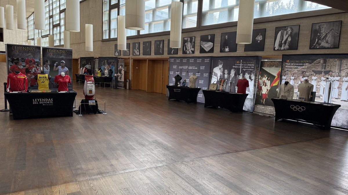 Llega a Guadalajara ‘Mujeres Leyendas del Deporte’. En el vestíbulo del Buero Vallejo desde este lunes 3 al domingo 9 de noviembre.

70 objetos de las grandes heroínas del deporte femenino, local, nacional e internacional.

#leyendas

<a href="/GuadalajaraAyto/">Ayuntamiento de Guadalajara</a>