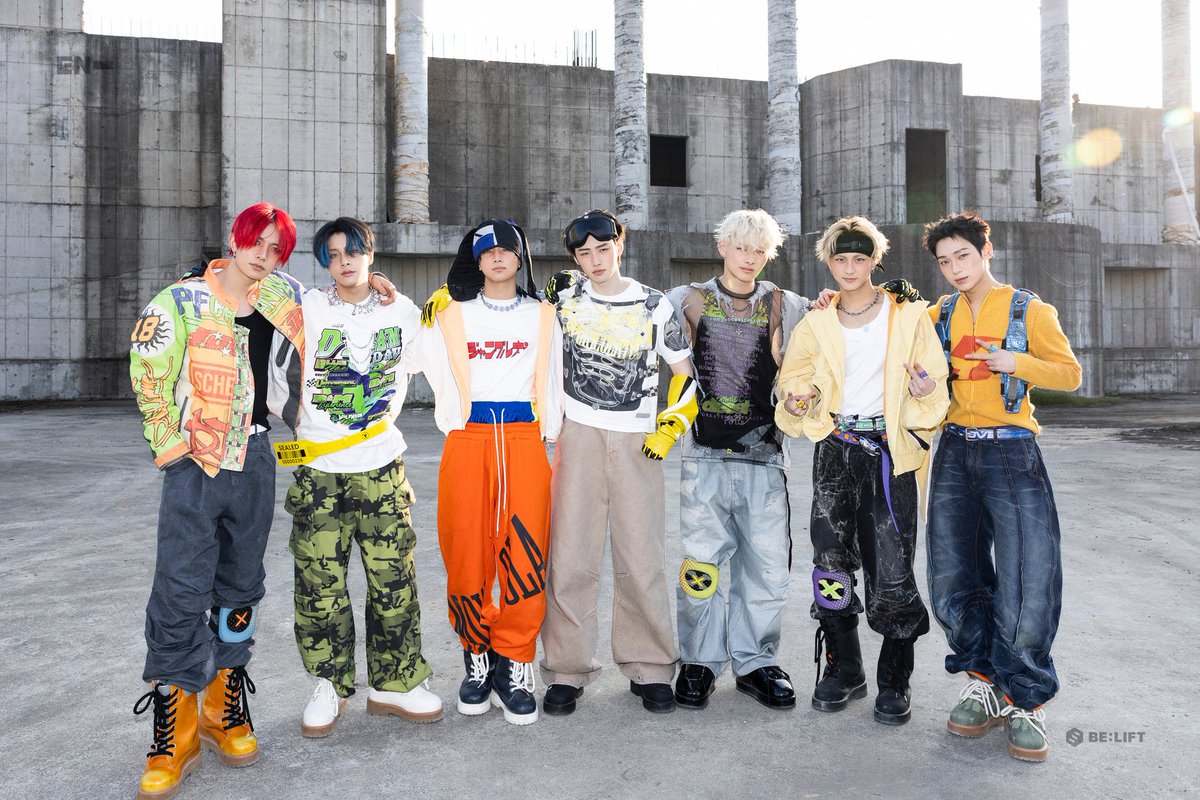 I vote for #enhypen on #2025MAMAVOTE