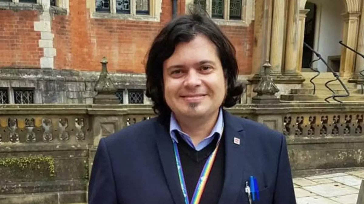 ✍️Opinión| Cuando el reloj se detiene: el fin de la disposición adicional octava y la lucha por la nacionalidad

Por <a href="/DavidCasarejos/">David Casarejos</a> 👇

laregion.es/lri/emigracion…