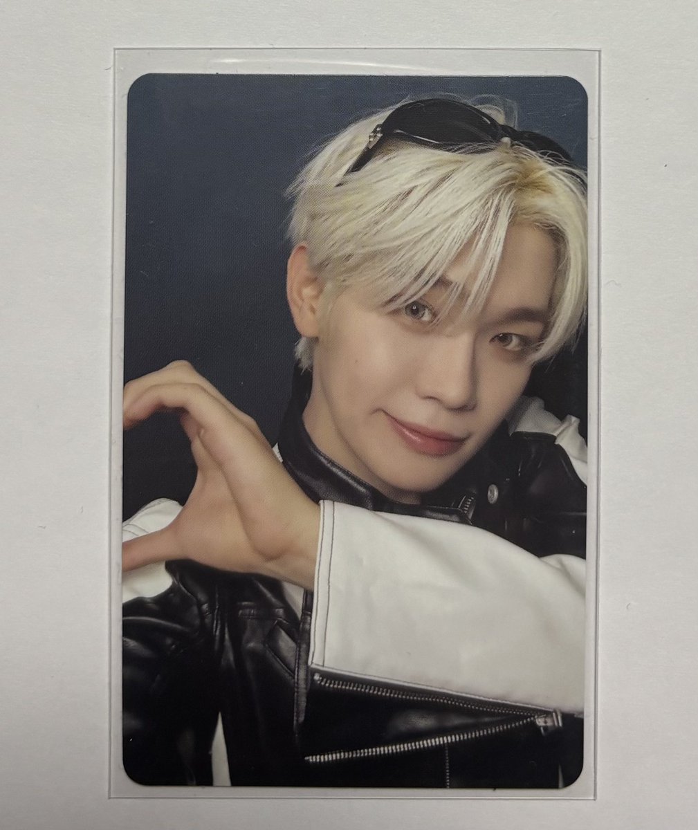 *｡੭୧˚⟡.• tweet media