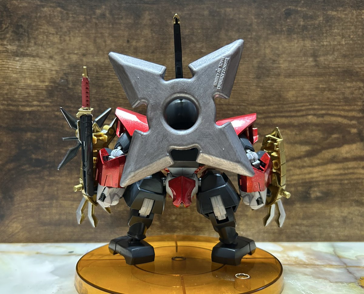 #プラモデルライフ
こんにちは
『手裏天丸（シユリテンマル）』が完成致しました
天翔丸をペースに少々ミキシング&amp;戦神丸をイメージして塗装してみました
一応 忍者設定でございます…
本日もよろしくお願いします🙇‍♀️