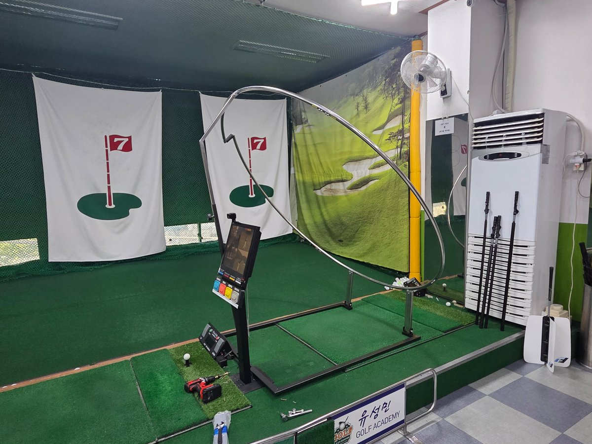 Proswing_Inc's tweet image. 여수 유성민골프아데미 #스윙플레인2.0으로 확실하게 스윙궤도를 잡아 항상 일관성있는 스윙을 만들어 드립니다.

#골프연습머신 전문제조사: 프로스윙
proswing.kr
제품문의:1899-6637

#백스윙연습 #백스윙교정 #스윙궤도레슨 #스윙자세레슨 #공치는골프연습기 #골프링