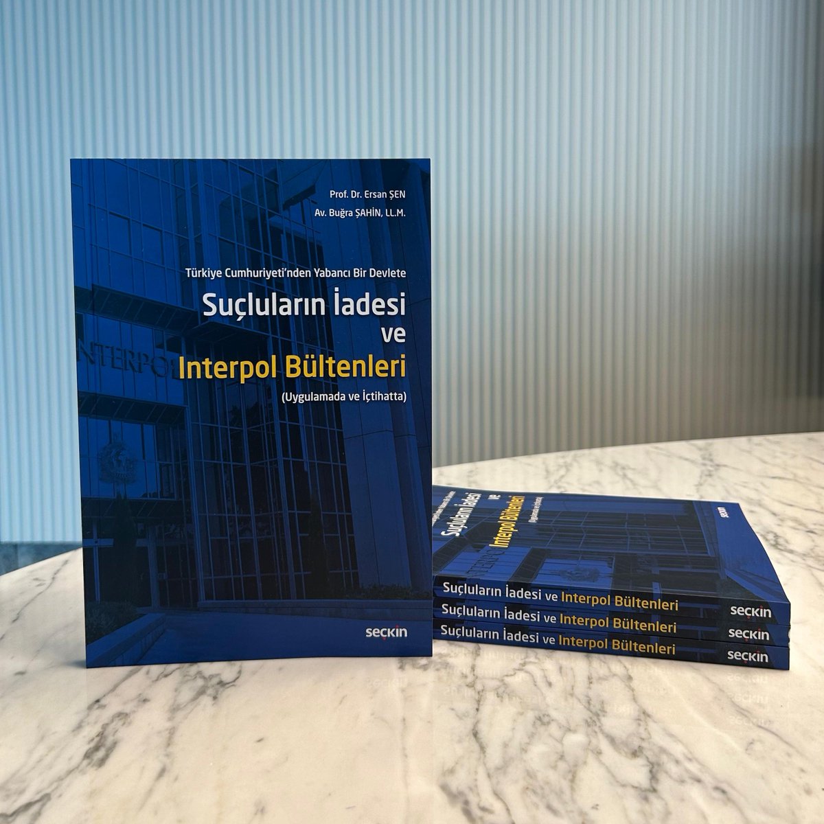 ProfDrErsanSen's tweet photo. "Suçluların İadesi ve Interpol Bültenleri" başlıklı kitabımız çıkmıştır. Faydalı olması dileğiyle...