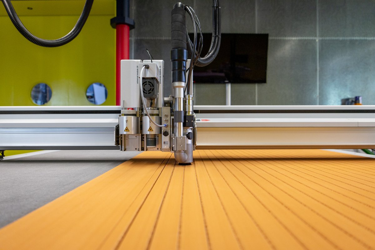 ZundCutter's tweet image. Zünd at METSTRADE – digital cutting solutions for the maritime sector 🛥️
#zundcutter will be showcasing itself at METSTRADE in Amsterdam as a leading provider of digital cutting solutions for the maritime sector -&amp;gt; Stand 203 in Hall 11
👉 bit.ly/3JiVHQe