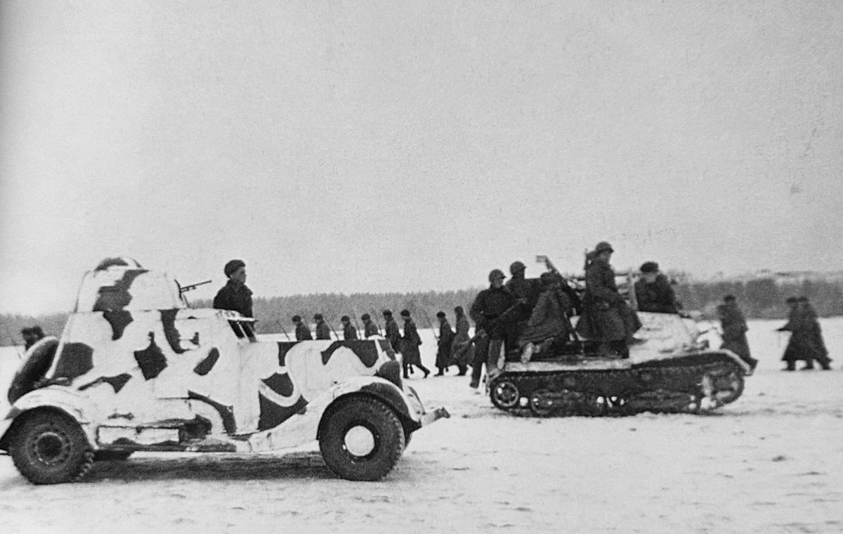 ロシア軍 デミシーズン 3eU1vrFn.jpg