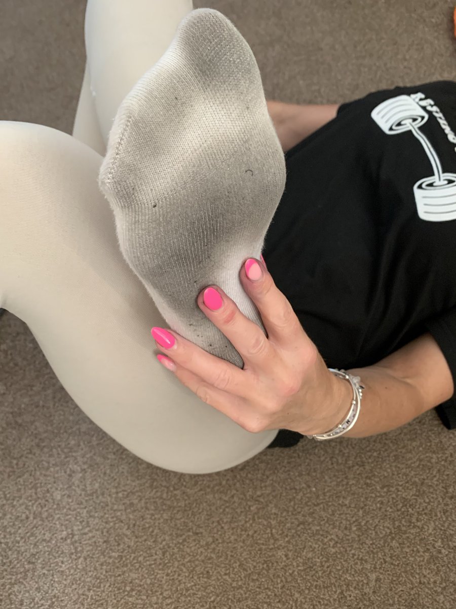 kellymarieess's tweet photo. Pure stinky sweaty socks straight from my spinning session https://t.co/H6Is95rQpL