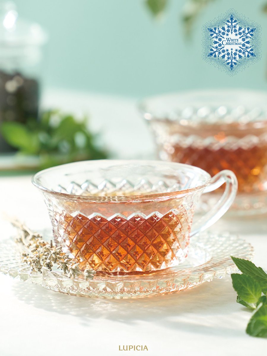 ルピシアのクリスマス に、可憐な白い花を咲かせる「ホワイト