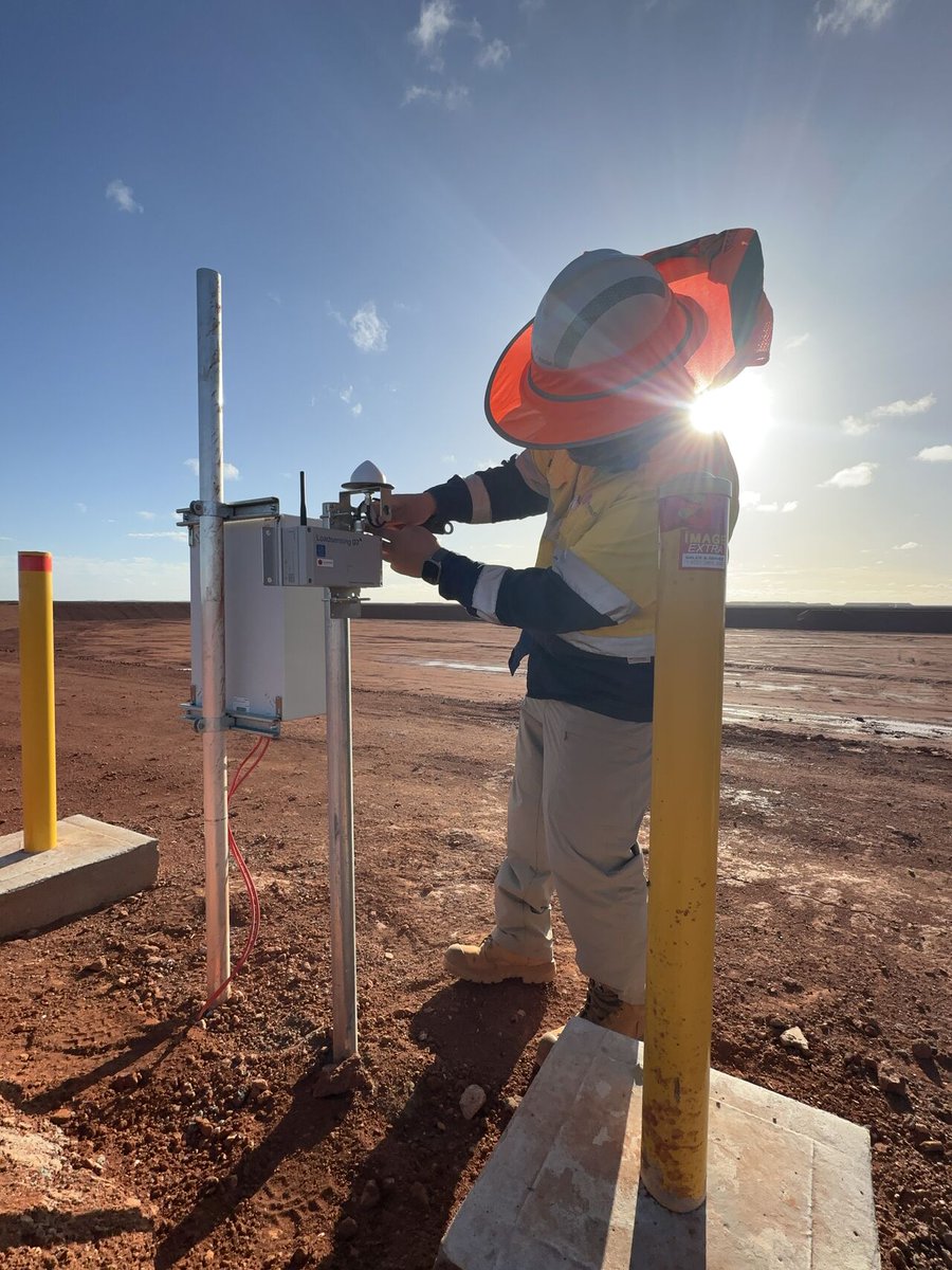 Worldsensing's tweet image. 🛰️GNSS in action -  Use case #4

Kudos to the Geomotion Australia team for successfully deploying our #GNSSMeter at a Tailings Storage Facility, marking the first GNSS deployment of its kind in Australia! 🇦🇺🥇

📷 Geomotion Australia