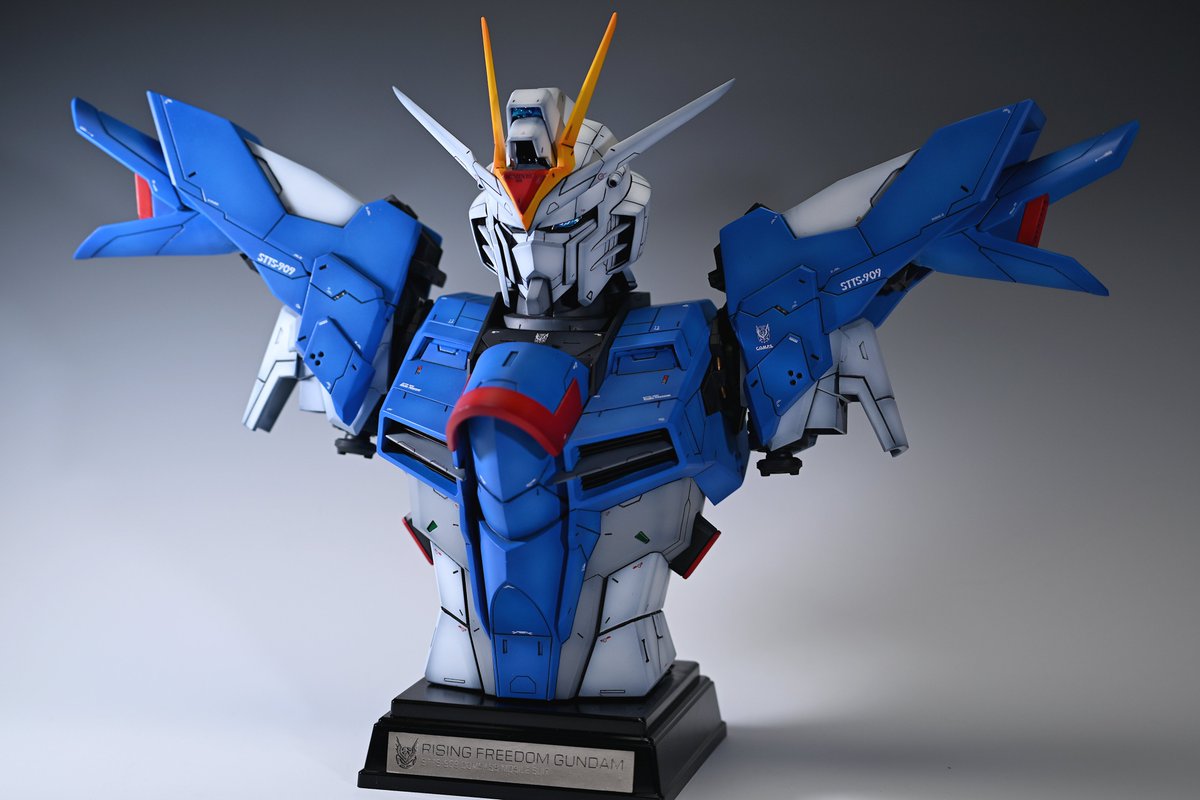 G-CERAMICA ライジングフリーダムガンダム プライズ塗装 【ライジングフリーダム 陶器風胸像】 水彩えのぐ筆塗り