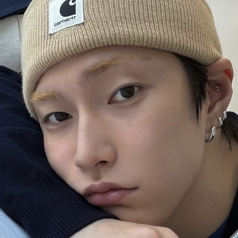 hongsjjangu's tweet image. seunghan’s face is so lovely cute pretty