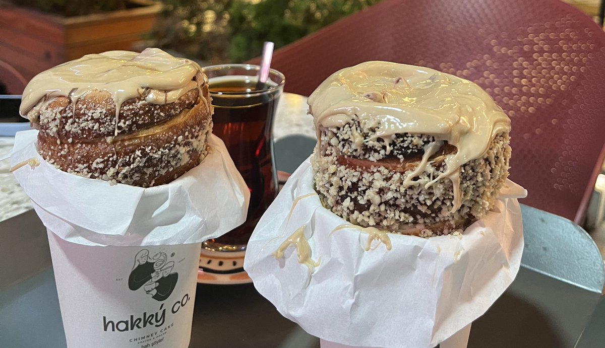 rumeysaaglsvr's tweet photo. kütahya’da sıradan bi akşam https://t.co/KnMm2cDos6