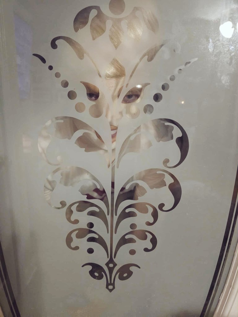 b_the_weirdo tweet media