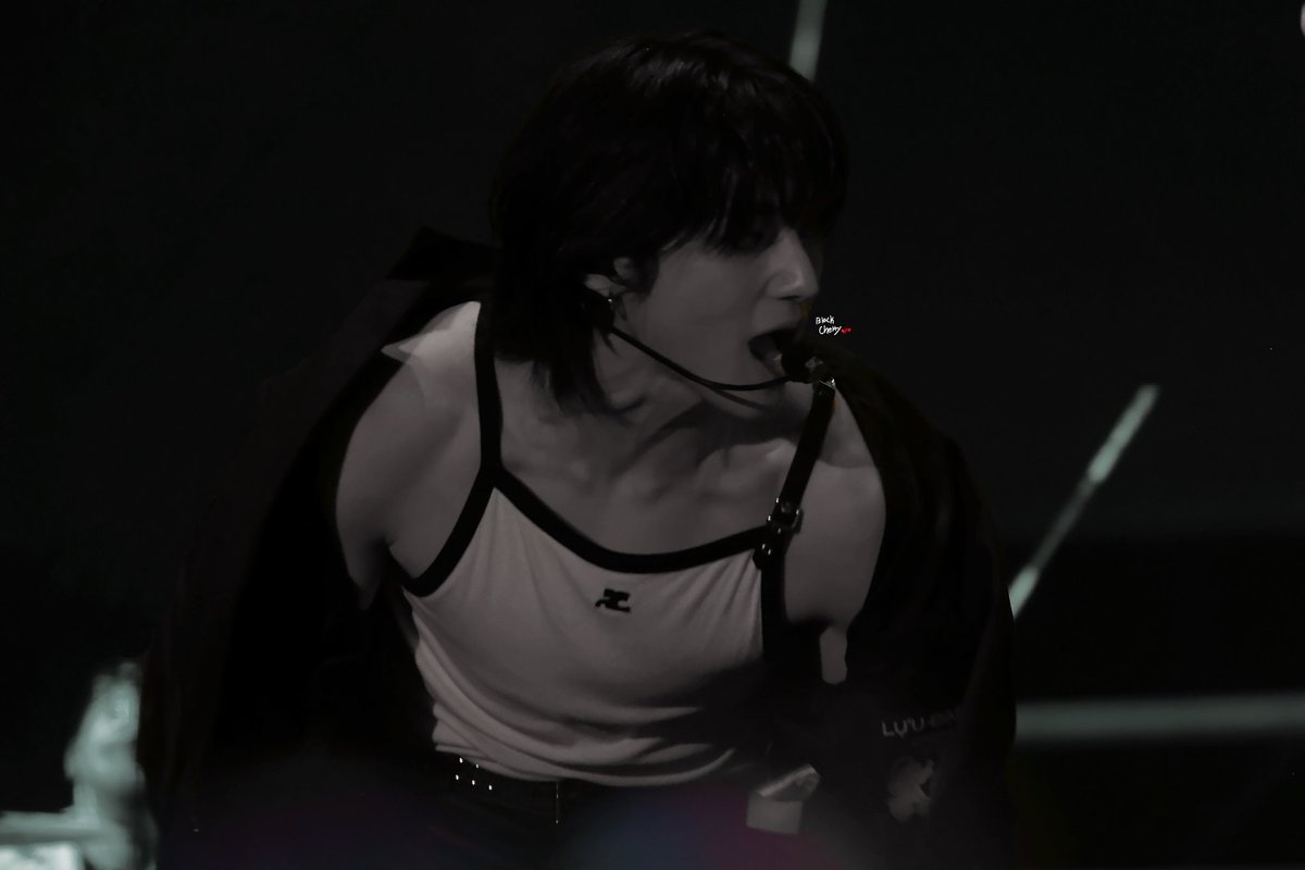 I'll never move from this wooyoung