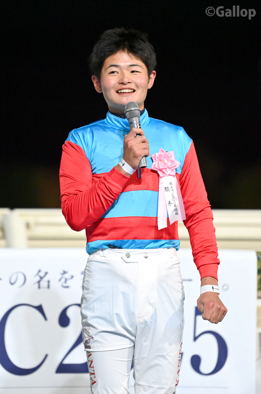 #田口寛太 騎手
「門別競馬場は初めて来ましたが…寒いです(笑)」