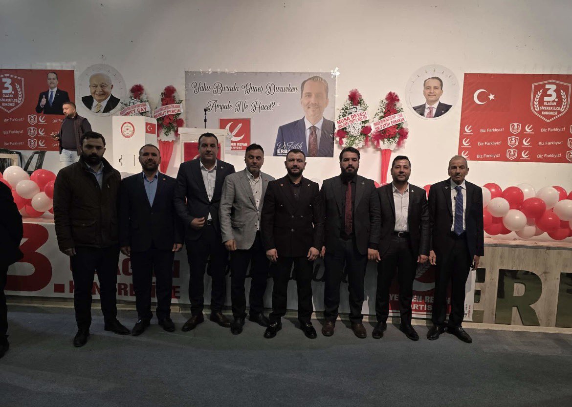 Haliliye İlçe Teşkilatı Olarak Siverek İlçemizin 3. Olağan Kongresine İlçe Başkanımız ve İlçe Başkan Yardımcılarımızla Katılım Sağladık. Kongre Sonucu Siverek İlçe Başkanımız Mehmet Ali ÇULCU Başkanımıza ve Yeni Yönetimine Hayırlı Olsun Temennilerinde Bulunduk.