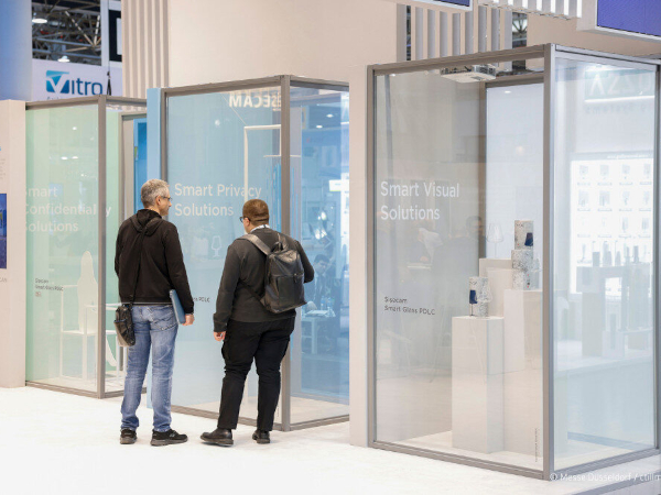 glassonweb's tweet photo. ✨Transparency at the touch of a button – smart glass solutions for modern interiors https://t.co/lYehCvBvGd
Source: @glasstec
#SmartGlass #Innovation #Architecture #InteriorDesign #GlassTechnology #PDLC #Glasstec https://t.co/XeunQkwP1v