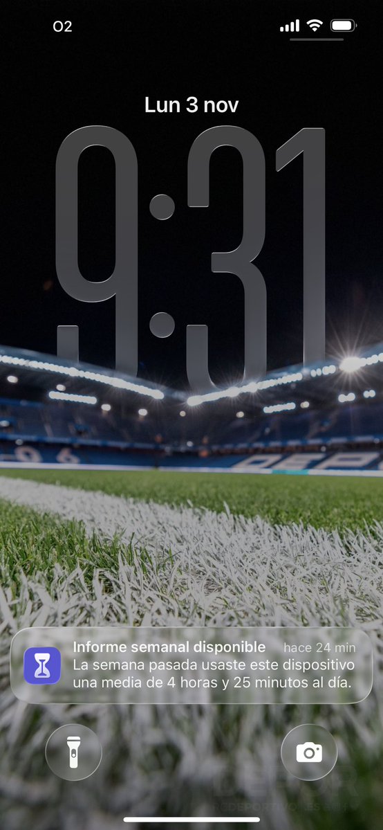 davidcafor's tweet image. Working hard to cut down my screen time… currently averaging 4 and a half hours a day and dropping! 📱💪