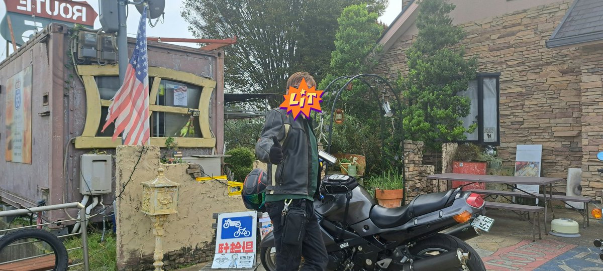 LUXY40763439's tweet image. 昨日の写真を供養しまーす🎵
その1

ROUTE65
バーガーショップ
アメリカンレトロなお店で
ボリューム抜群のバーガーに
めちゃ大好きなお店づくりがツボる🙆🙆🙆
また行きます～✌

#ROUTE65
#絶品バーガー