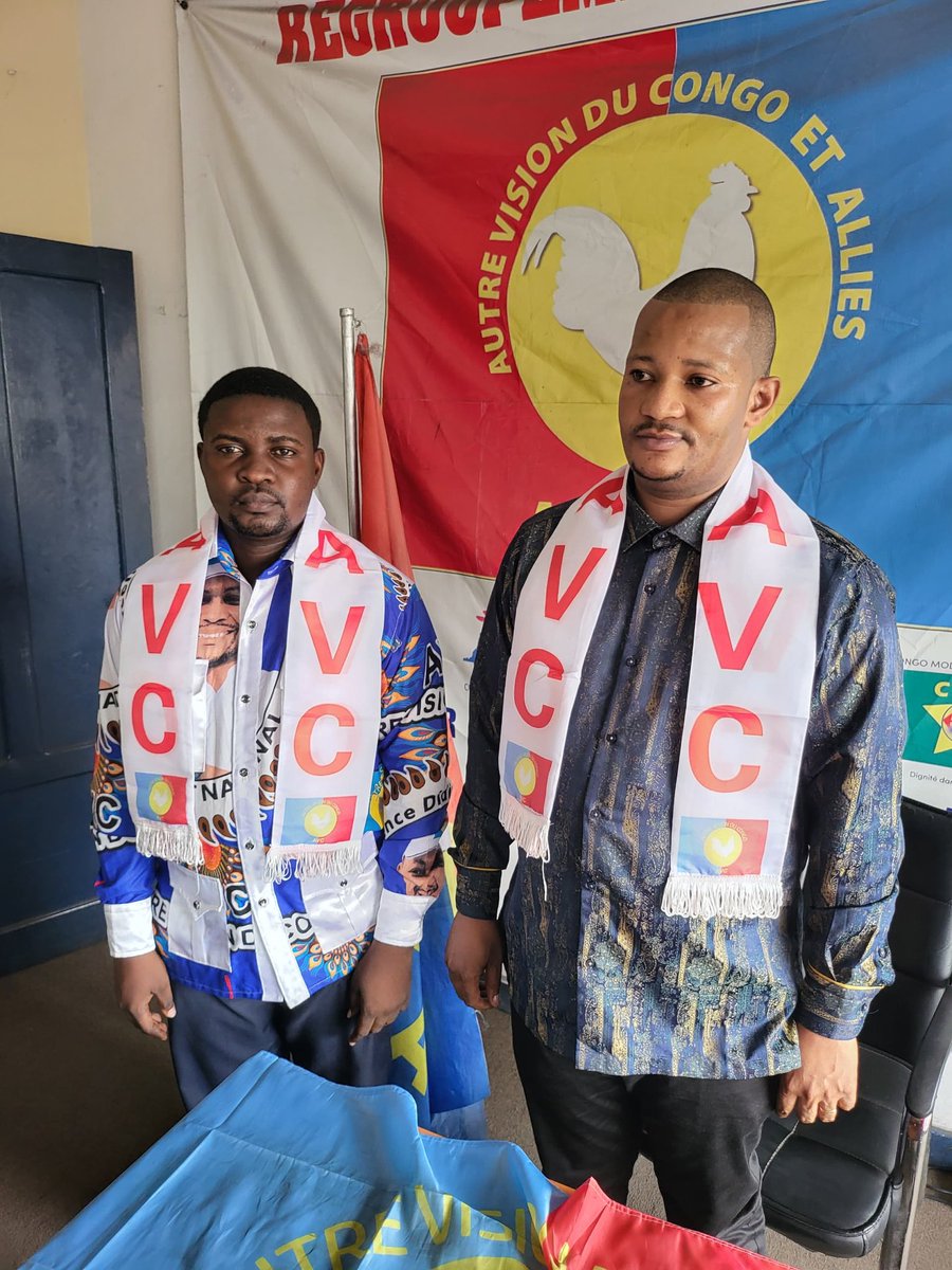 SagyMamengi's tweet photo. L' Interfédération de Kinshasa du parti politique Autre Vision du Congo, dirigé par Mr Fidèle MUZEMBE,bouge actuellement au rythme des adhésions massives . L'un des leaders de TSHANGU Mr Sagy MAMENGI n'est pas resté bras croisés en faisant aussi sa part.AVC Vivaaaa🔥🔥🔥 https://t.co/SKNxHYuPDv