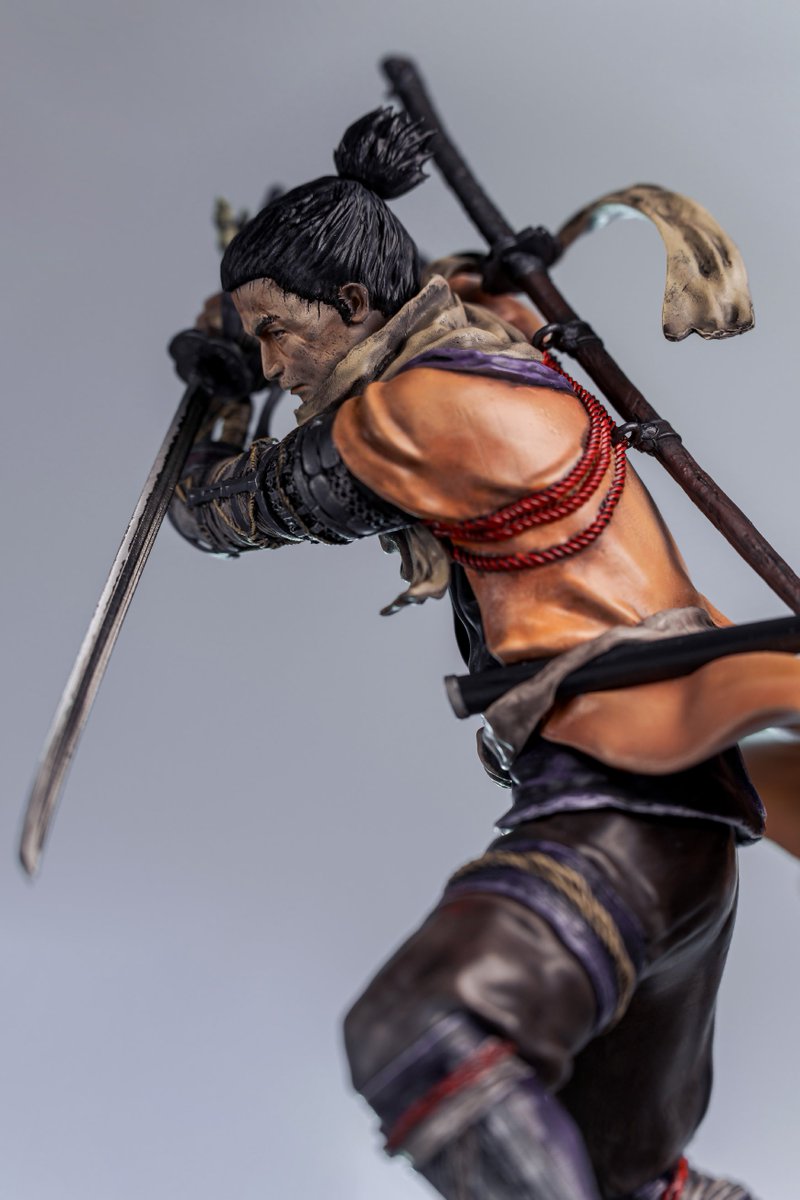 tetuham's tweet image. 今週9日のホビランに向けて鋭意準備中…

「SEKIRO」より狼
無塗装、未組み立てのレジンキット 
size 22cm ￥25,000
#ホビラン33