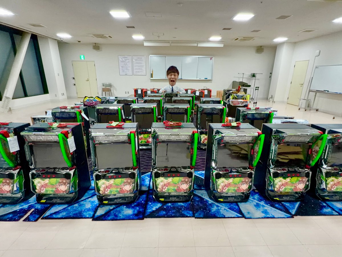 明日から入る新入生達

【新入生一覧　計53名】

《パチンコ》
e 花の慶次〜黄金の一撃〜　10名
eFものがたり　5名
eノーゲーム•ノーライフ199ver   2名
eルパン三世VSキャッツ・アイ   1名
Pいくさの子 ドデカ199ver   1名
P転スラ129ver   1名
e源外伝 EPISODE OF・大龍   1名