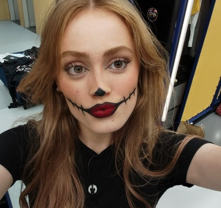 OT24h's tweet photo. Hoy daré mi voto diario y mi voto extra a la persona cuyo tuit más comentarios tenga a las 21:45

Comenta este tuit si quieres que SALVE a OLIVIA #OTDirecto3N https://t.co/GHYkmVlG4O