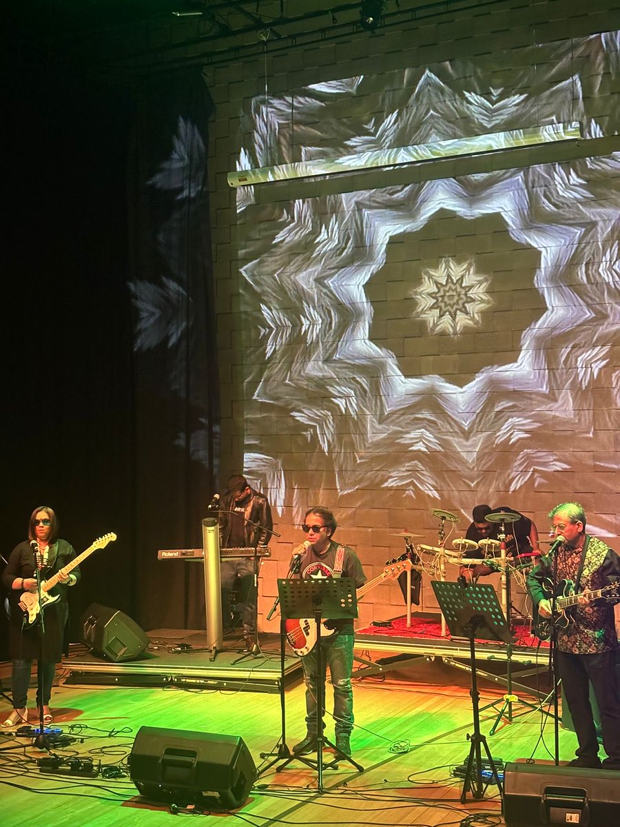 RoopamLive's tweet photo. Some moments from Bangla Rock Concert last weekend. What a night!!

#rockband #rockmusic #nzlive #banglarock https://t.co/7CQketPKgs