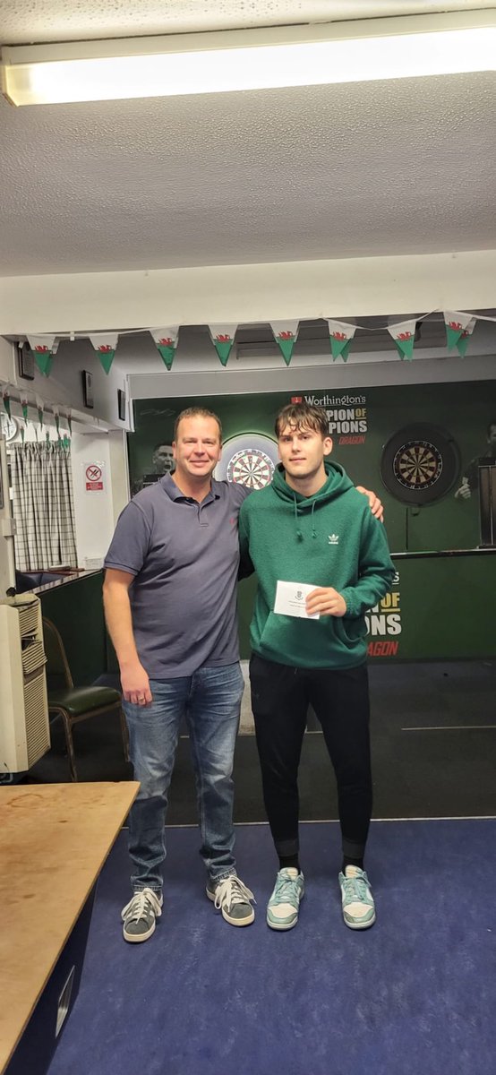 MOTM 🆚 <a href="/TreharrisAthFC/">Treharris Ath FC</a> (01/11/25)

He played a key part in keeping a clean sheet, scored a brace and put in a great shift and performance! Your MOTM from Saturday is Ioan Minton, well done!🔵

Thank you Puma Floors for supplying us with MOTM award sponsor!

#VivaLaFardre