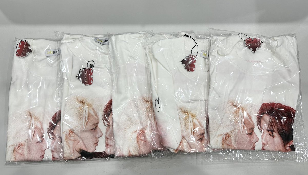 #Propoliz  ใจดีแจกต่อ!
ชวนเหล่าซนๆ มาร่วมสนุกกัน 💛

🩵🧡ลุ้นรับ เสื้อพร้อมลายเซ็นซีนุนิวสุดเอ็กซ์คลูซีฟ จำนวน 5 รางวัล เท่านั้น!

กติกาง่ายมาก ⬇️
1️⃣ กด Follow X : Propolizspray
2️⃣ รีโพสต์โพสต์นี้
3️⃣ คอมเมนต์ “ความประทับใจในคอนเสิร์ตซีนุนิวที่ผ่านมา” 💬