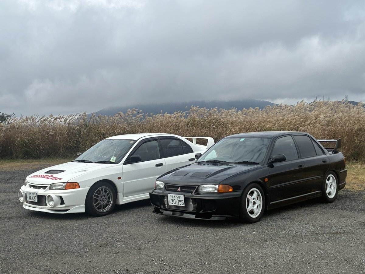YUKI_EVO4's tweet photo. 昨日はお疲れ様でした！
MFGと頭文字D車両が一度に見られる機会なかなかないので夢のような時間でした
また誘ってください🙇‍♀️
#夢を体感せよ https://t.co/MbbCMTRT1r