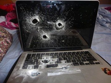 Bugzero_QA's tweet image. &quot;After learning html and css and saying  web development is easy to understand in 3 months&quot;

Then you meet javascript